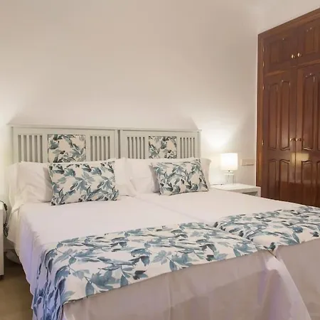 Villa Andalusian On The Sea And The Bay Of Malaga
